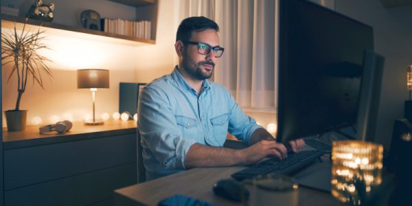 Seguridad en el teletrabajo: riesgos, medidas preventivas y bienestar